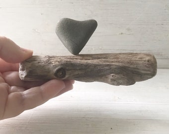 Natural heart stone and driftwood art sculpture Valentin’s Day