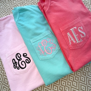 Monogrammed Comfort Colors Short Sleeve Pocket T-Shirt - Bridesmaid Gift - Monogram Tee - Unisex Pocket Tee - Short Sleeve Shirt - Gift Idea