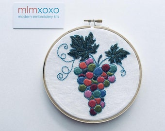 Grapes on the Vine embroidery PDF pattern by mlmxoxo.  modern embroidery. learn to embroider.  tutorial. diy embroidery.  guide. digital PDF