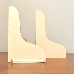 Vintage Farmhouse Corbel Shelf Brackets - Set of Two