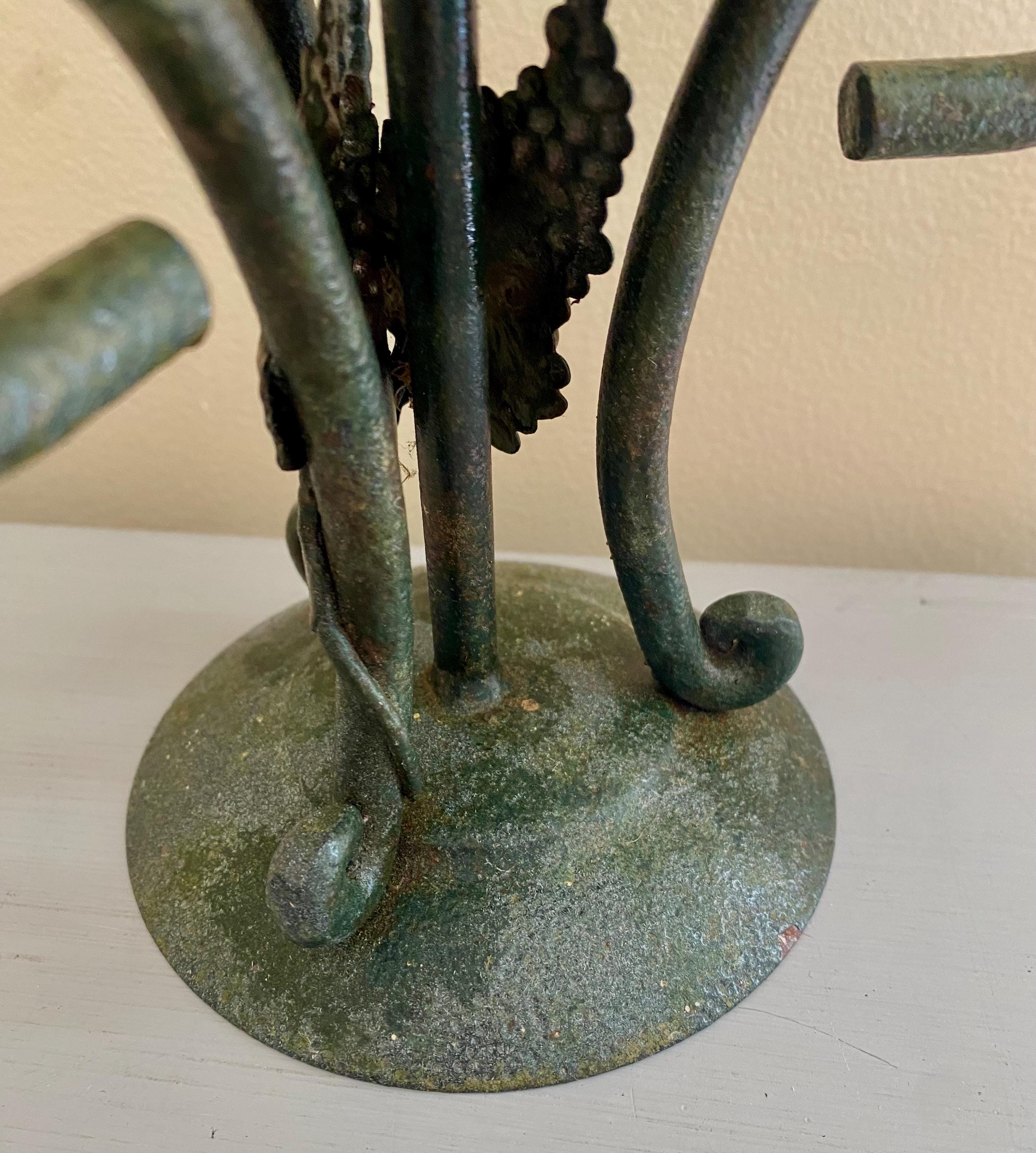 ヴィンテージ イタリア製 錬鉄製 キャンドルホルダー：ブドウの葉の