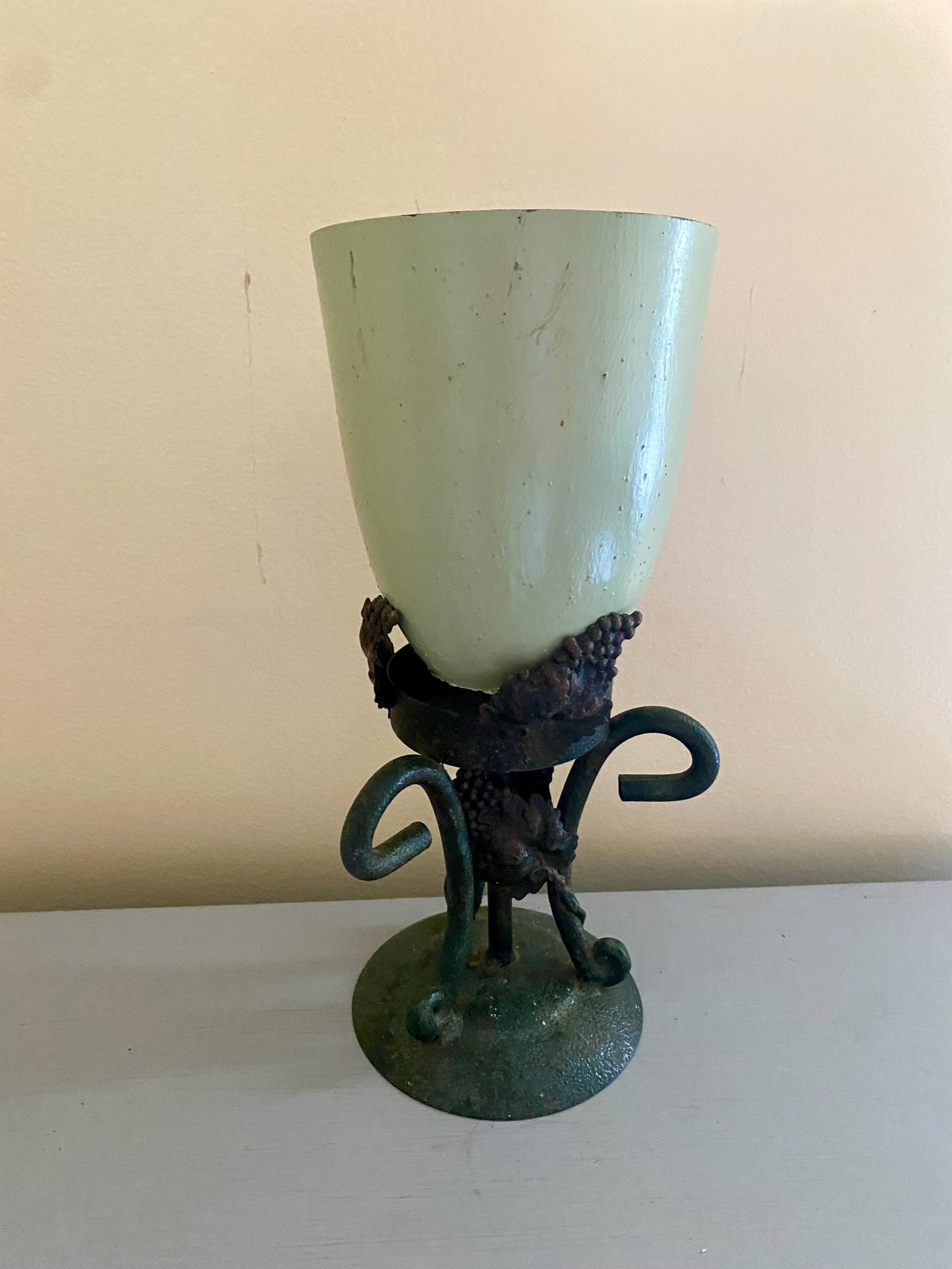 ヴィンテージ イタリア製 錬鉄製 キャンドルホルダー：ブドウの葉の