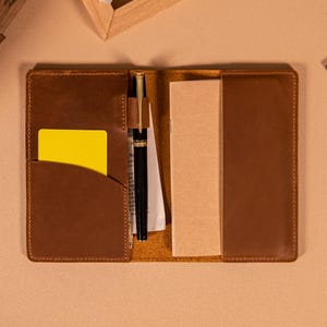 Personlig läderfickanteckningsbok, påfyllningsbar liten reseanteckningsbok, vintage korthållare i äkta läder