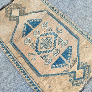 Rug 2x3 Small, Handmade Rug, Doormat, Turkish Rug 2x3 Oushak, Kitchen Entry Rug, Boho Home Decor, Antique Short Rug, Persian Rug 2x3 Heriz