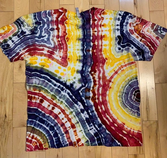 Size X-Large - Ice Dyed Ocean Floor Geode T-Shirt