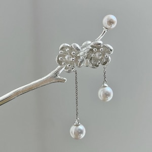 Silver Hair Stick with Pearls, Chinese Flower Hairpin, Handmade Elegant Hair Jewelry, Bridal or Hanfu Gift for Her