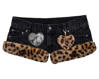 Handmade Mcbling Gyaru Anime Shorts with Leopard Faux Fur & Heart Keychain