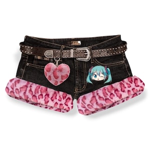 Kawaii Miku Gyaru Pink Leopard McblingFaux Fur Trim Denim Shorts