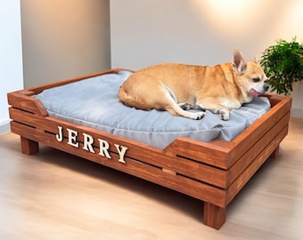 Cojín de cama para perros de madera personalizado, acogedores muebles rústicos para mascotas, moderno sofá cama de granja para mascotas, regalo para amantes de los perros.