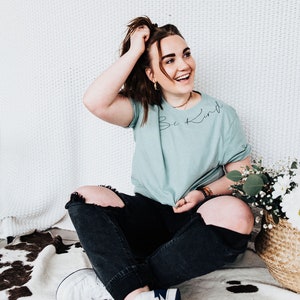 Simple Be Kind Tee, Be Kind Shirt, Collar Print Tee, Kindness Graphic ...