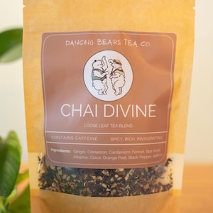Chai Divine - Loose Leaf Chai Black Tea Blend - Assam Black Tea, Ginger, Cinnamon, Cardamom, Star Anise, Clove - Spicy, Rich, Invigorating