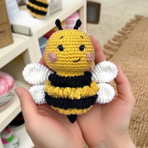 Bumblebee Crochet Pattern: No Sew Bee Amigurumi (PDF Pattern)