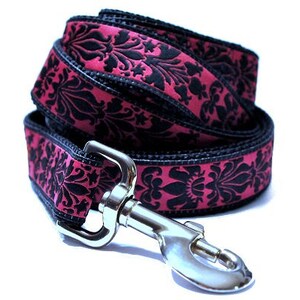 Fuchsia Damask Coordinating Leash