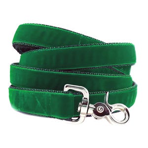 Green Velvet Dog Leash: Handmade, Custom Length, 1-Inch Wide