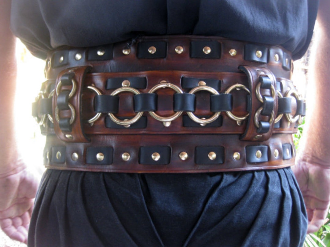 Dredmor's Signature Leather Cherry and Black Weaved Warrior Belt With Brass  Buckle and Rings -  Canada