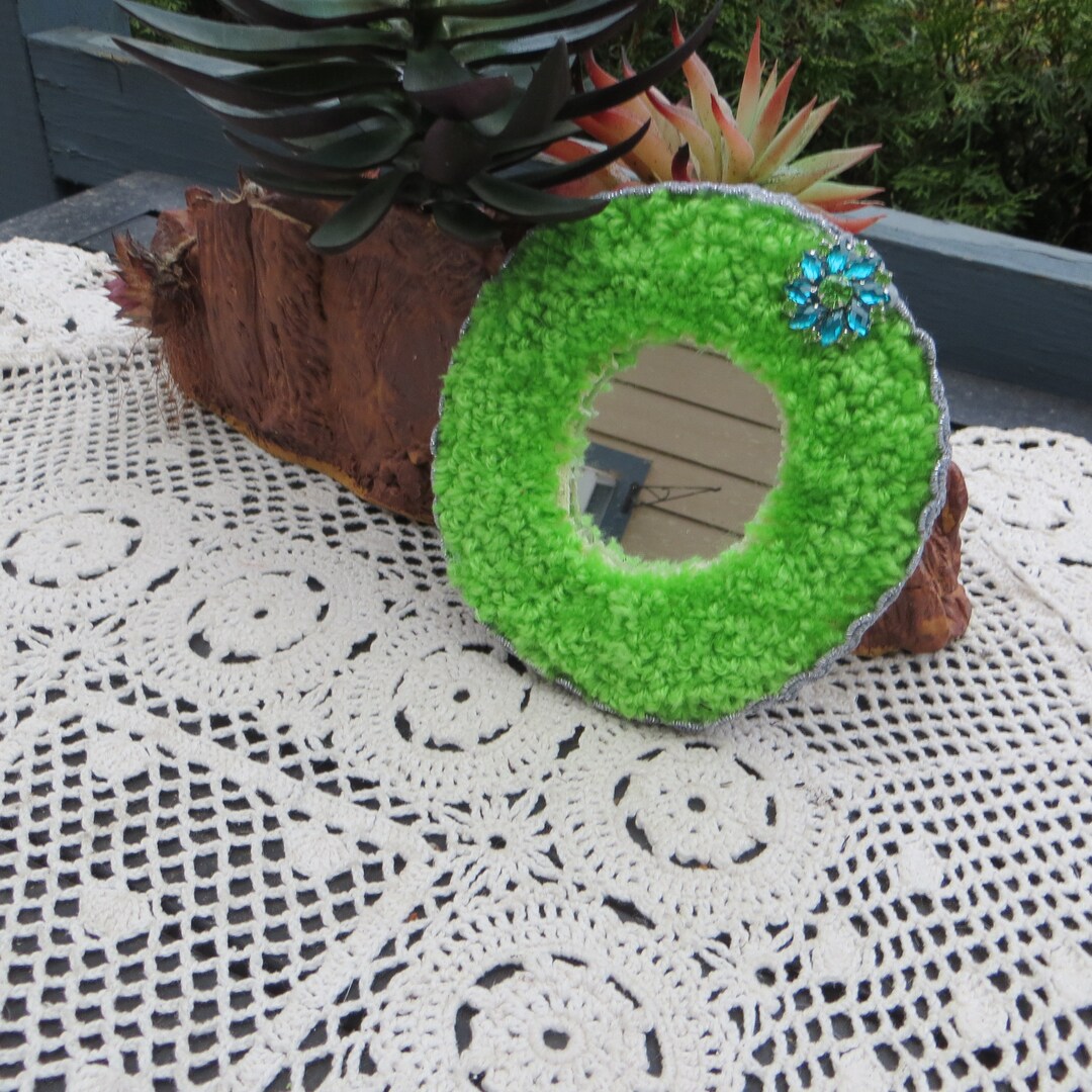 Tufted Mirror Punch Needle Mirror Round Kitchy Whimsical Fuzzy Etsy