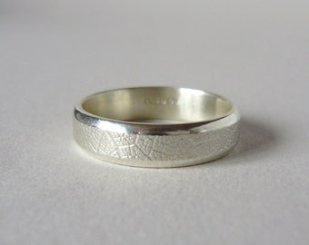 Sterling silver hand forged 5mm leaf texture ring
