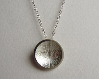 Silver leaf concave dome necklace