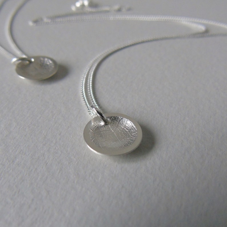 Silver mini leaf concave dome necklace image 1