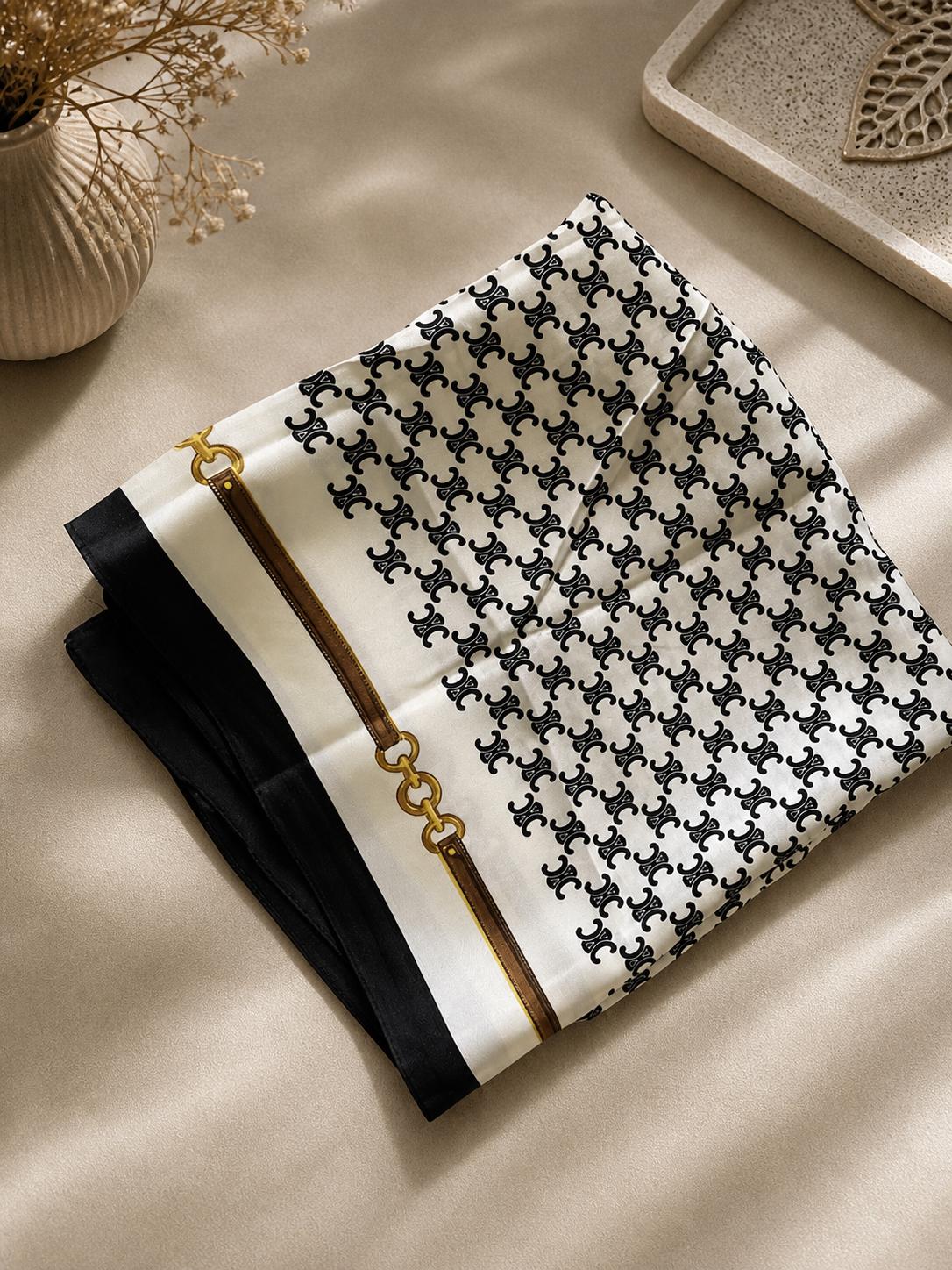 Chanel silk scarf - Etsy 日本