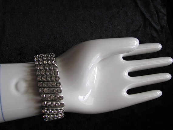 Rhinestone Expansion Bracelet