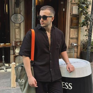 Lightweight Men’s Cotton Shirt – Short Sleeve, Loose Fit with Chest Pocket