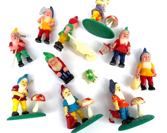 Plastic Gnomes Dwarfs Toadstools Cake Toppers Arts & Crafts