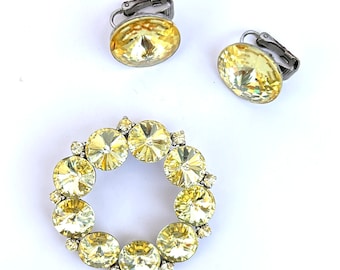 Vintage Weiss Rivoli Rhinestone Brooch Earrings Set Yellow Circle Pin Mid Century Costume Jewelry