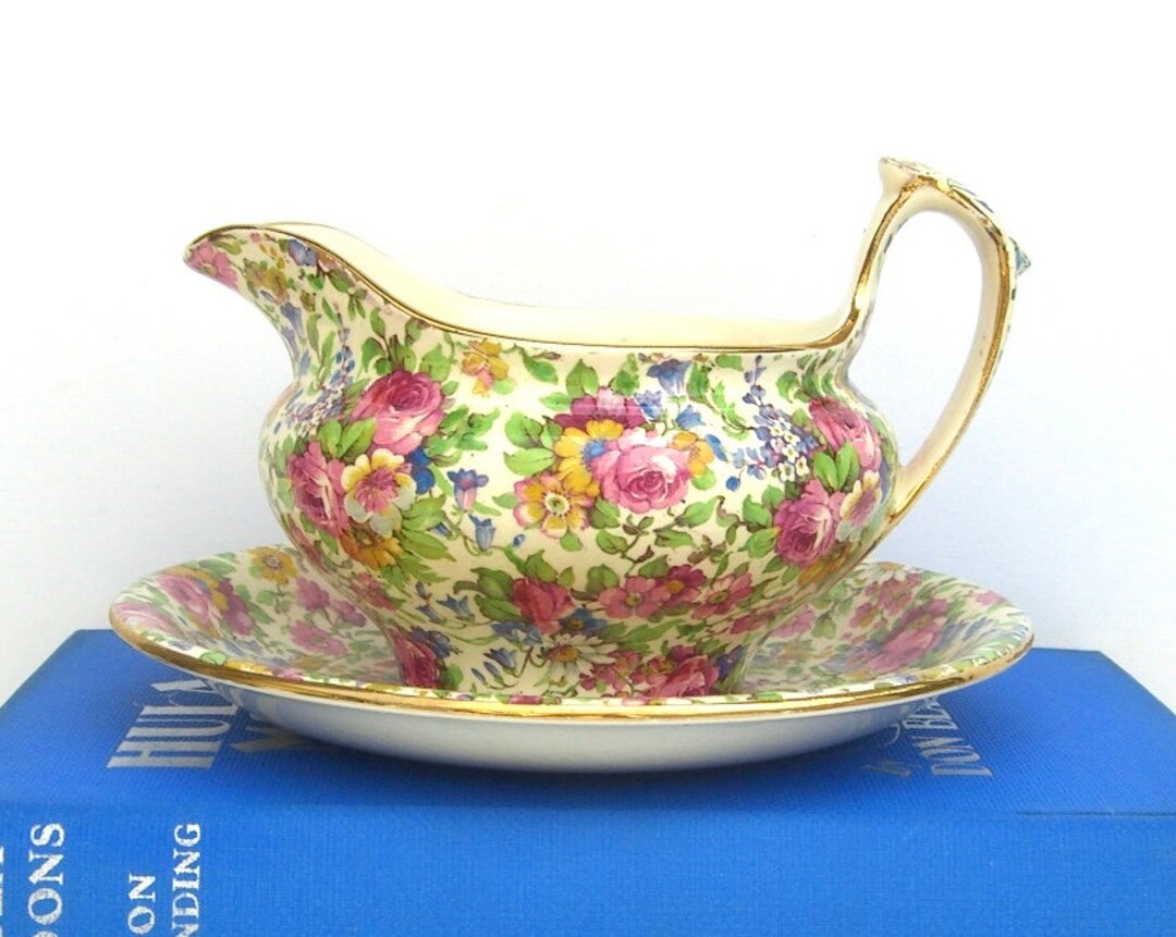 Royal Winton Summertime Chintz Gravy Pitcher / Sauce Boat & Underplate