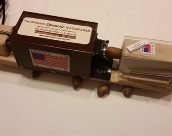 Original DYNAMIC Electric Nutcracker (Since 1972)