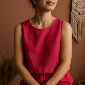 Linen Sleeveless Crop Top, Linen Tank Top Women, Cropped Summer Linen Top, Capsule Wardrobe, Minimalist Linen Casual Tops, Linen Blouse