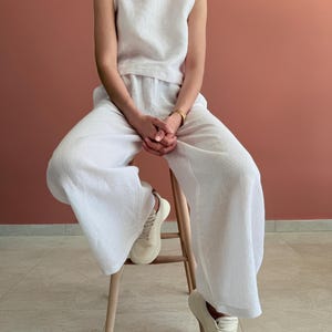 Sleeveless Linen Top, Basic Linen Tank Top, Summer Linen Tank Blouse, Linen Slip Top, Minimalist Linen Top, Casual Summer Style for Women