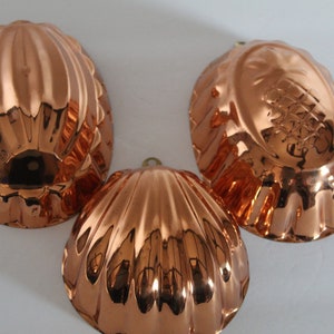 Antique Coppery Tin Mini Jello Molds Set of 3 Wall Hanging Kitchen Decor