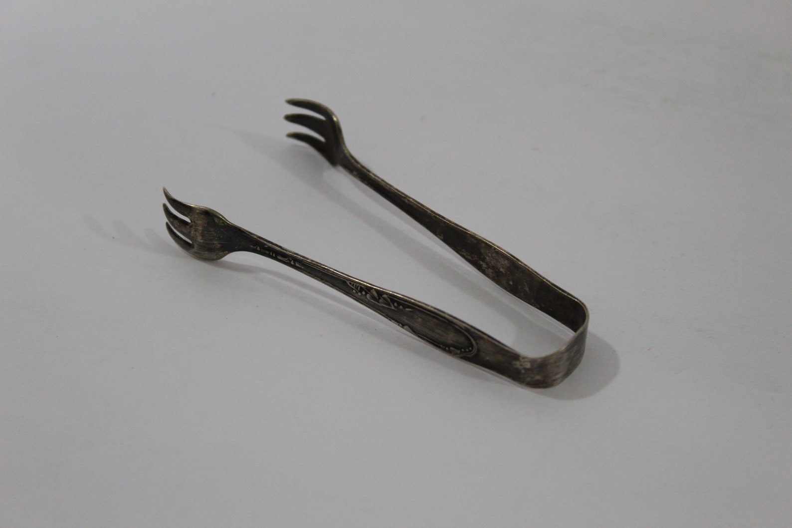 Vintage Claw Silverplate Tongs Serving Tongs Utensil Etsy