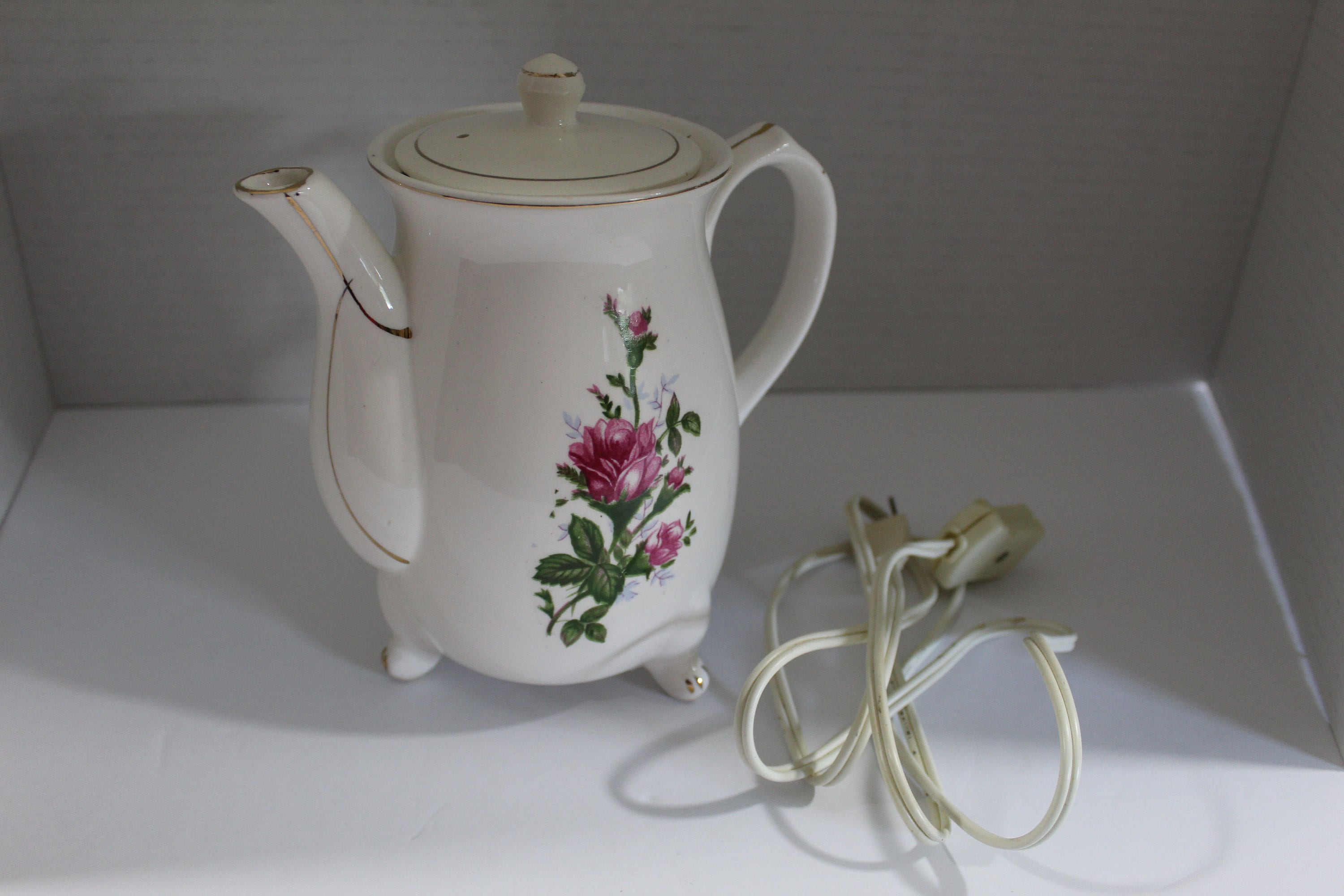 Tea Pot Kettle Hot Pot Vintage Electric White Ceramic Porcelain 6 Rose  Japan