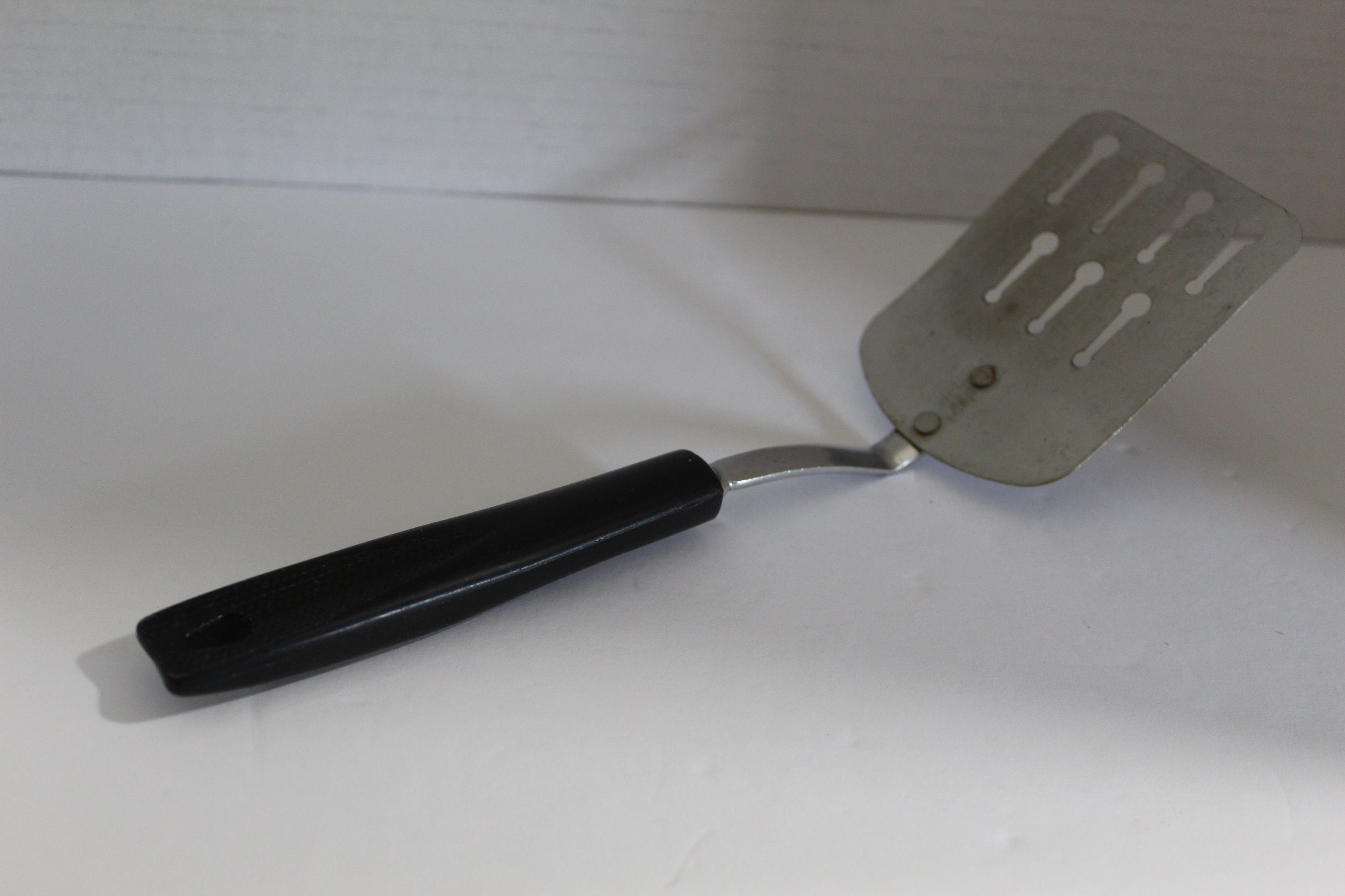 1970s Ekco Short Handled Small Spatula Black Nylon Plastic