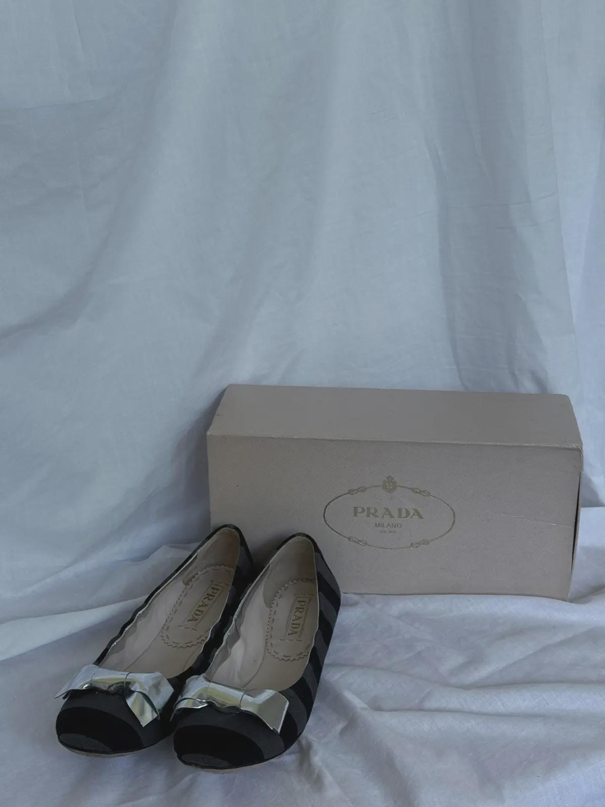 靴 00s PRADA ribbon flat shoes 00s PRADA ribbon flat shoes