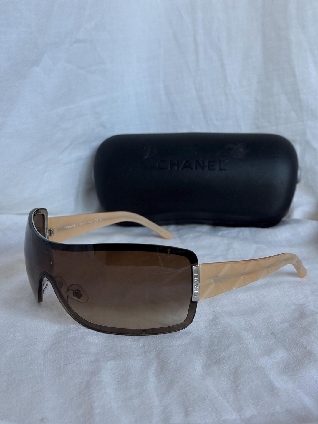 昔のCHANEL サングラス Vintage CHANEL 4126 Shield Sunglasses - Rare Brown Mask - Etsy