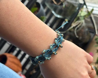 Handgeknüpftes Makramee Armband Linhasita | Boho verstellbares Armband | Minimalist Sommer Schmuck | Freundschaft Geschenk
