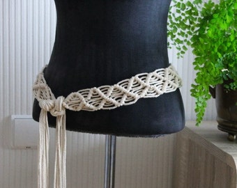 Macrame belt, woven belt, hippie belt,  belly dancing belt, gypsy belt, retro belt, vintage belt, festival belt, tribal, Christmas gift