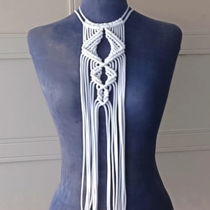 Collier en macramé, collier de festival, boho hippie tribal, gitan, bijoux en macramé, longue frange, tour de cou de luxe pour festival