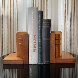 Pair of mid 20th century wooden art deco style bookends
