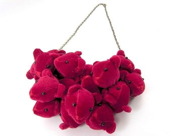 MADE-TO-ORDER ( 6 - 8 Weeks) As many heads, as many wits Necklace-Red Velvet Fabric