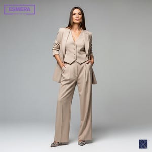Tailleur-pantalon femme beige à jambe large | sur mesure | Parfait pour les mariages, les cocktails et le bal de promo | Ensemble élégant de tenue de demoiselle d'honneur