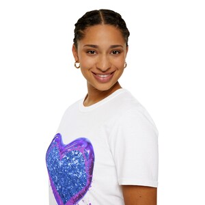 Glitter Heart T-Shirt - Softstyle Unisex Tee for Casual Wear, Gifts for Friends, Birthdays, Valentine&#39;s Day, Everyday Comfort