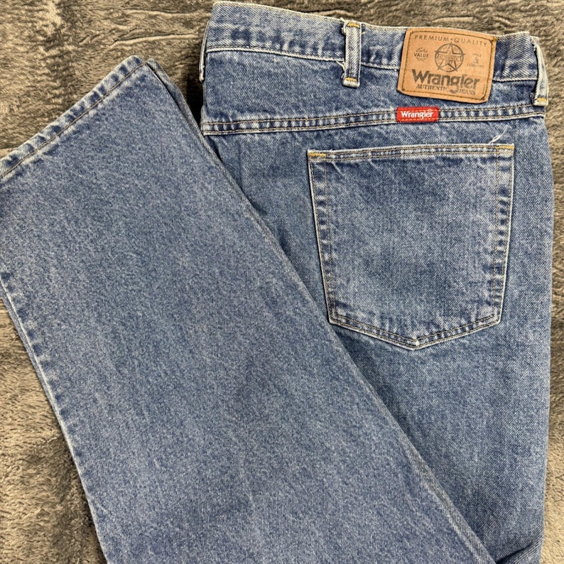 Wrangler Hero Authentic Jeans Mens 50x30 Blue Denim Made in USA 95501SW image 1