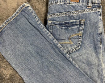 American Eagle Bootcut Jeans Womens 6 Blue Low Rise Medium Wash Denim 1274