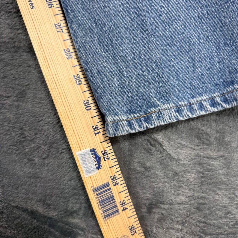 Wrangler Men's Straight Leg Jeans – Medium Wash 100% Cotton (36x32) Bild 6