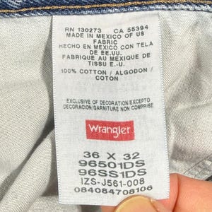 Wrangler Men's Straight Leg Jeans – Medium Wash 100% Cotton (36x32) Bild 3