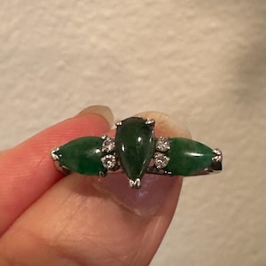 Vintage Jade Ring with 4 diamonds in 14k white gold